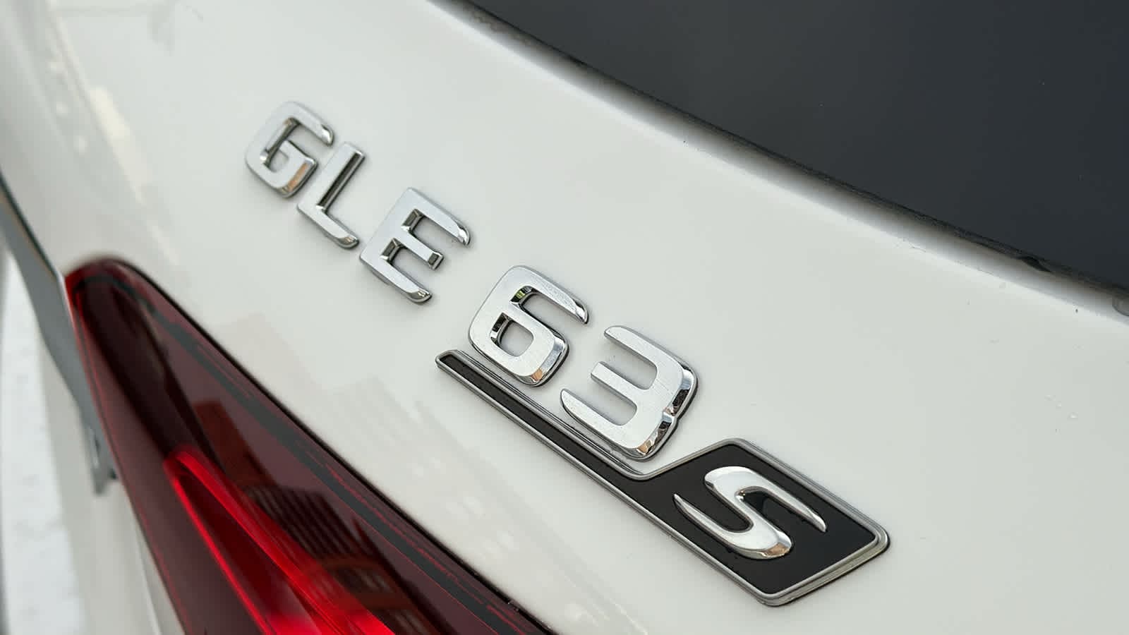 Thumbnail: 2026 Mercedes-Benz GL-Class - 8