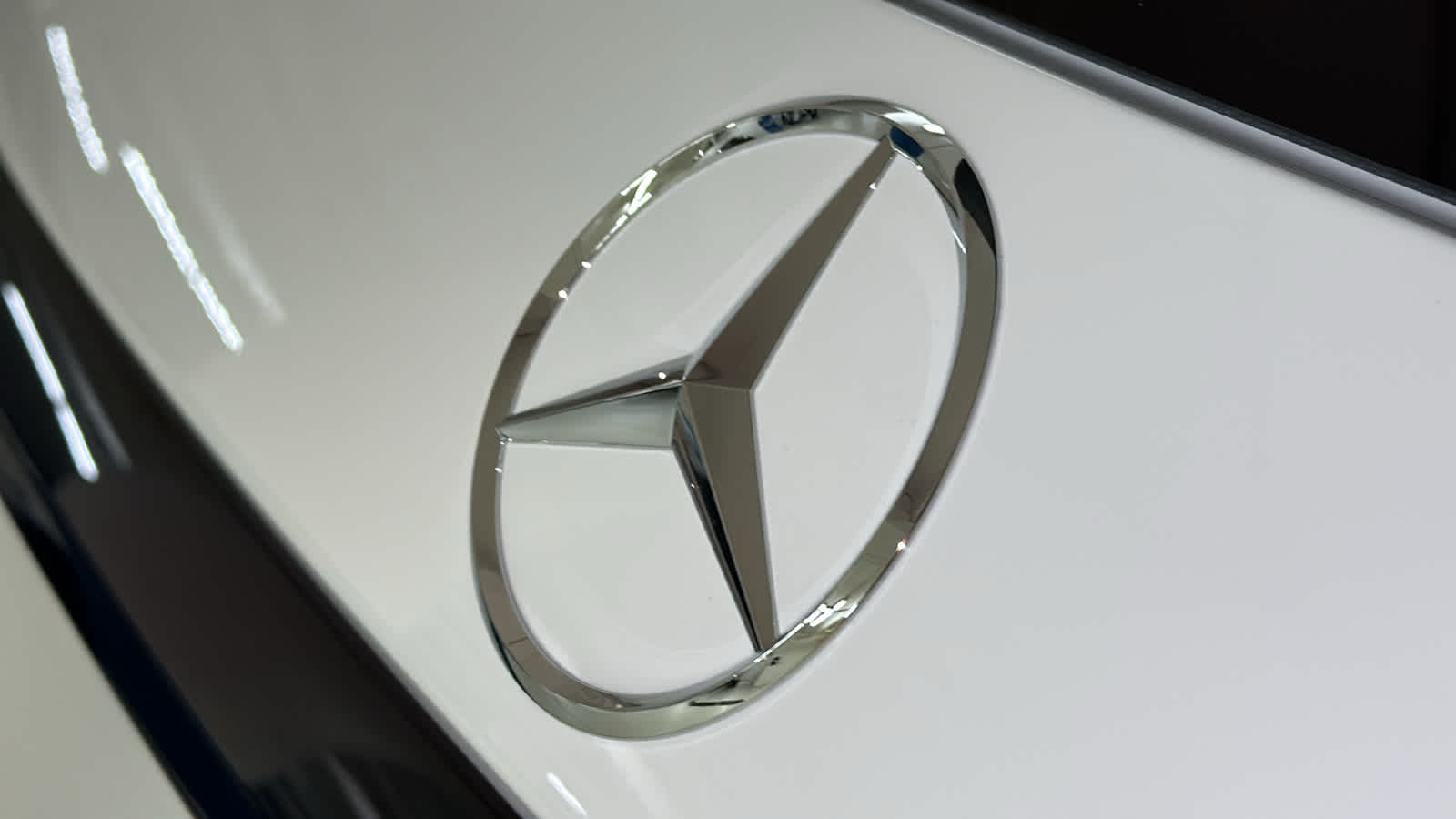 Thumbnail: 2026 Mercedes-Benz GLC - 10