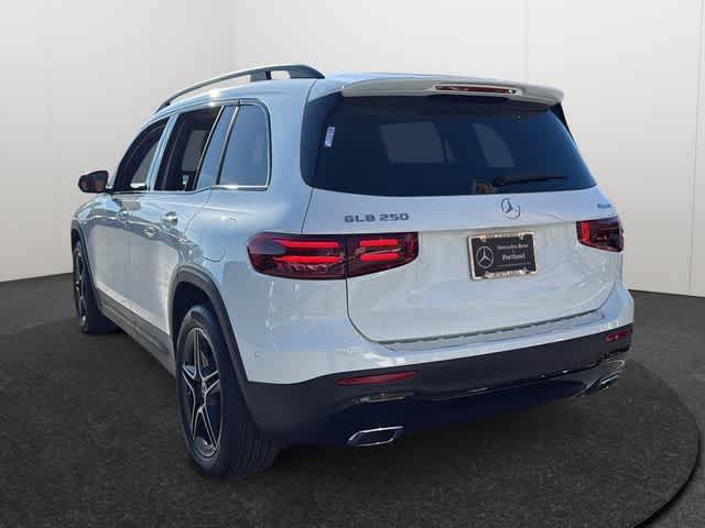 Thumbnail: 2026 Mercedes-Benz GLB - 6