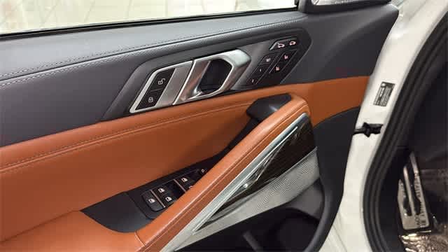 Thumbnail: 2023 BMW X6 - 13