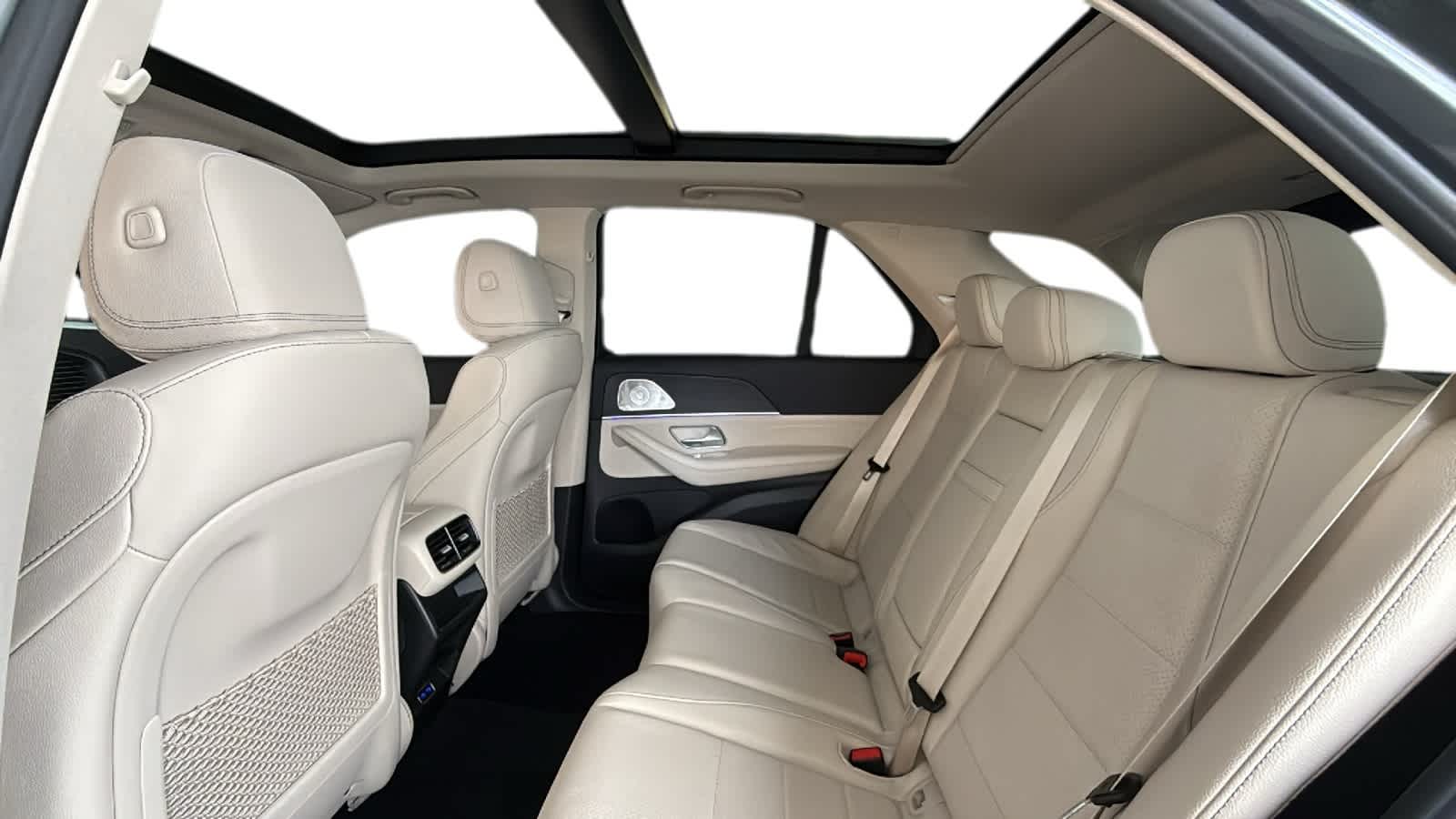 Thumbnail: 2026 Mercedes-Benz GLE - 6