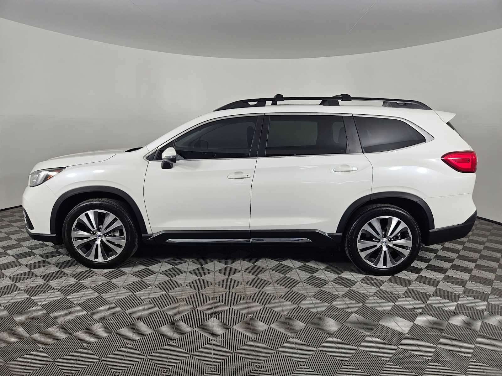 Thumbnail: 2019 Subaru Ascent - 2