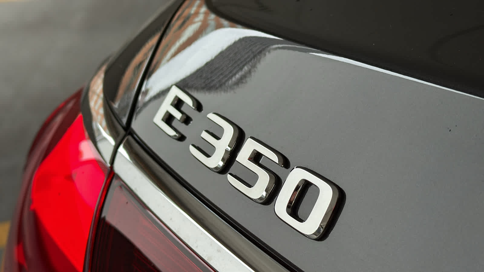 Thumbnail: 2026 Mercedes-Benz E-Class - 10