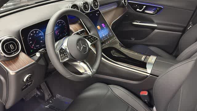 Thumbnail: 2026 Mercedes-Benz GLC - 27