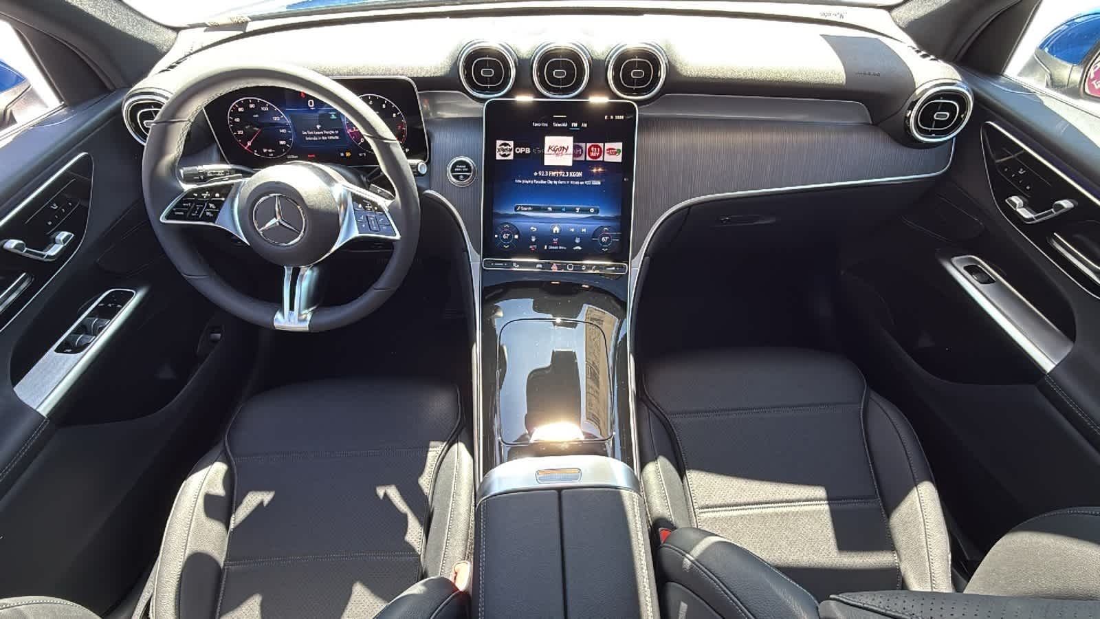 Thumbnail: 2026 Mercedes-Benz GLC - 5