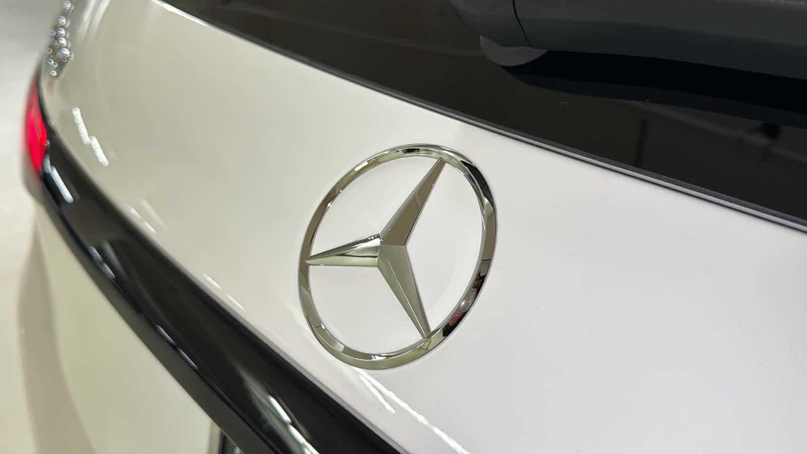 Thumbnail: 2023 Mercedes-Benz GLC - 10