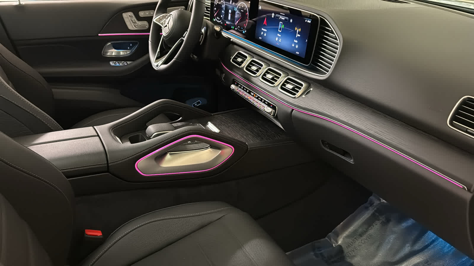 Thumbnail: 2026 Mercedes-Benz GLE - 36