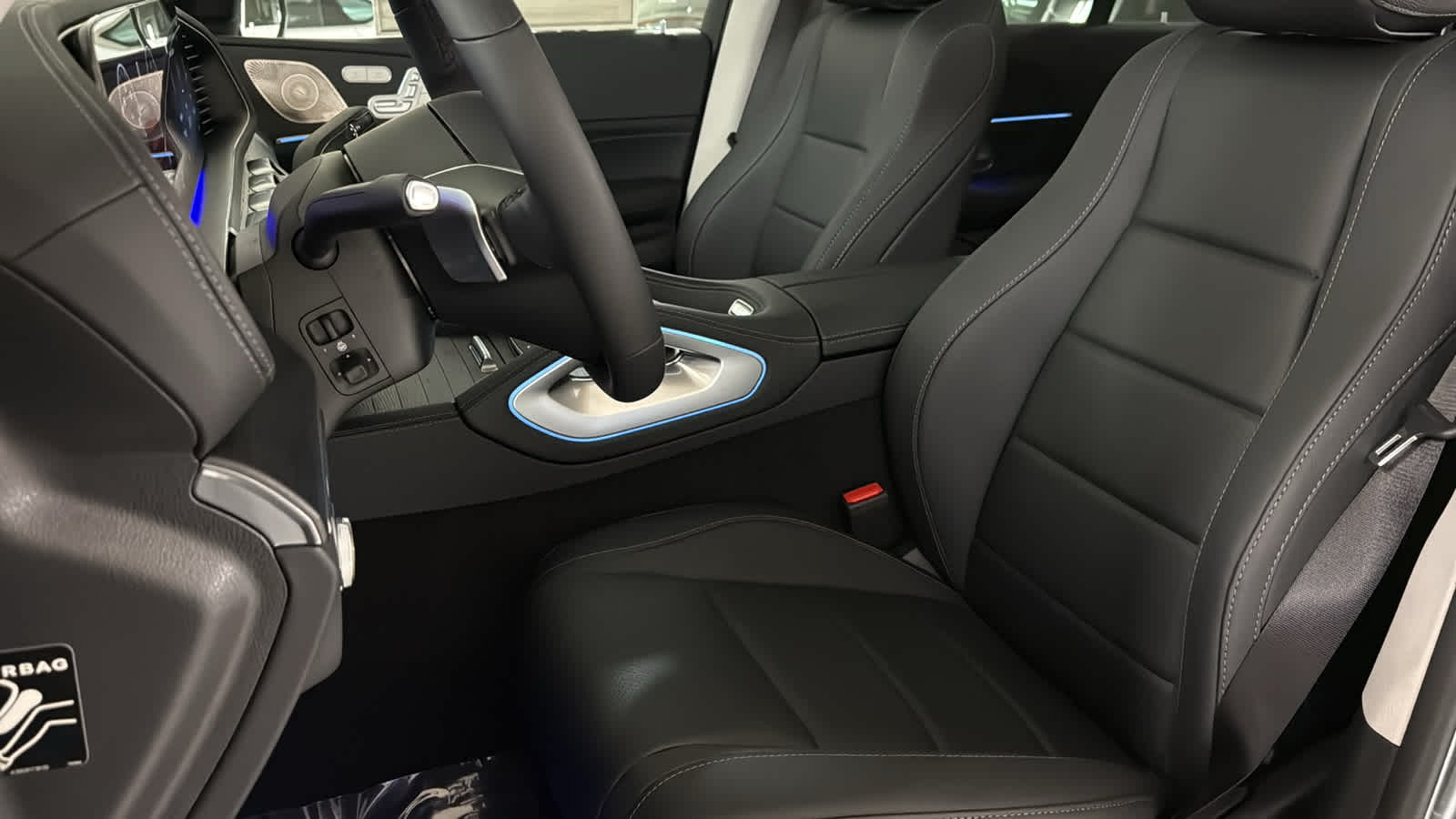 Thumbnail: 2026 Mercedes-Benz GLE - 27