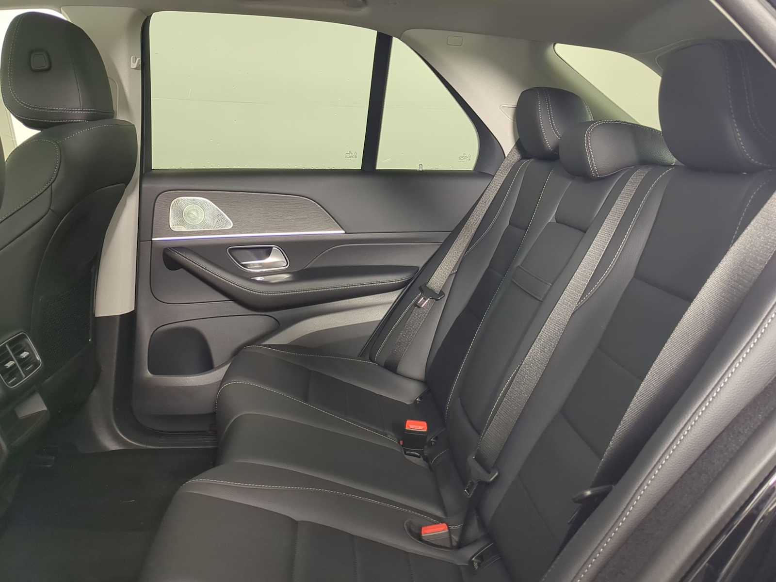 Thumbnail: 2026 Mercedes-Benz GLE - 20