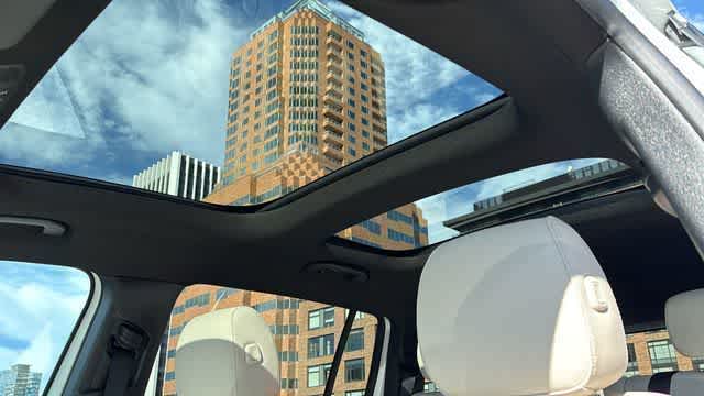 Thumbnail: 2025 Mercedes-Benz GLB - 25