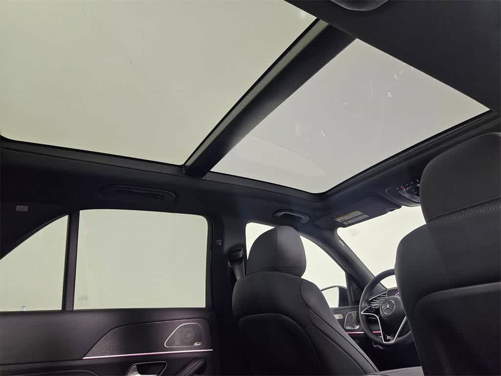 Thumbnail: 2025 Mercedes-Benz GLE - 22