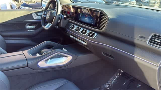 Thumbnail: 2025 Mercedes-Benz GLS - 36