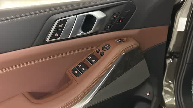 Thumbnail: 2025 BMW X5 - 15