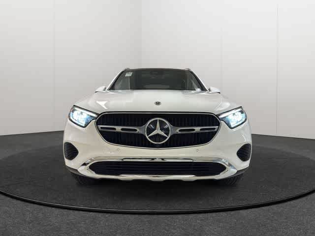 Thumbnail: 2026 Mercedes-Benz GLC - 2