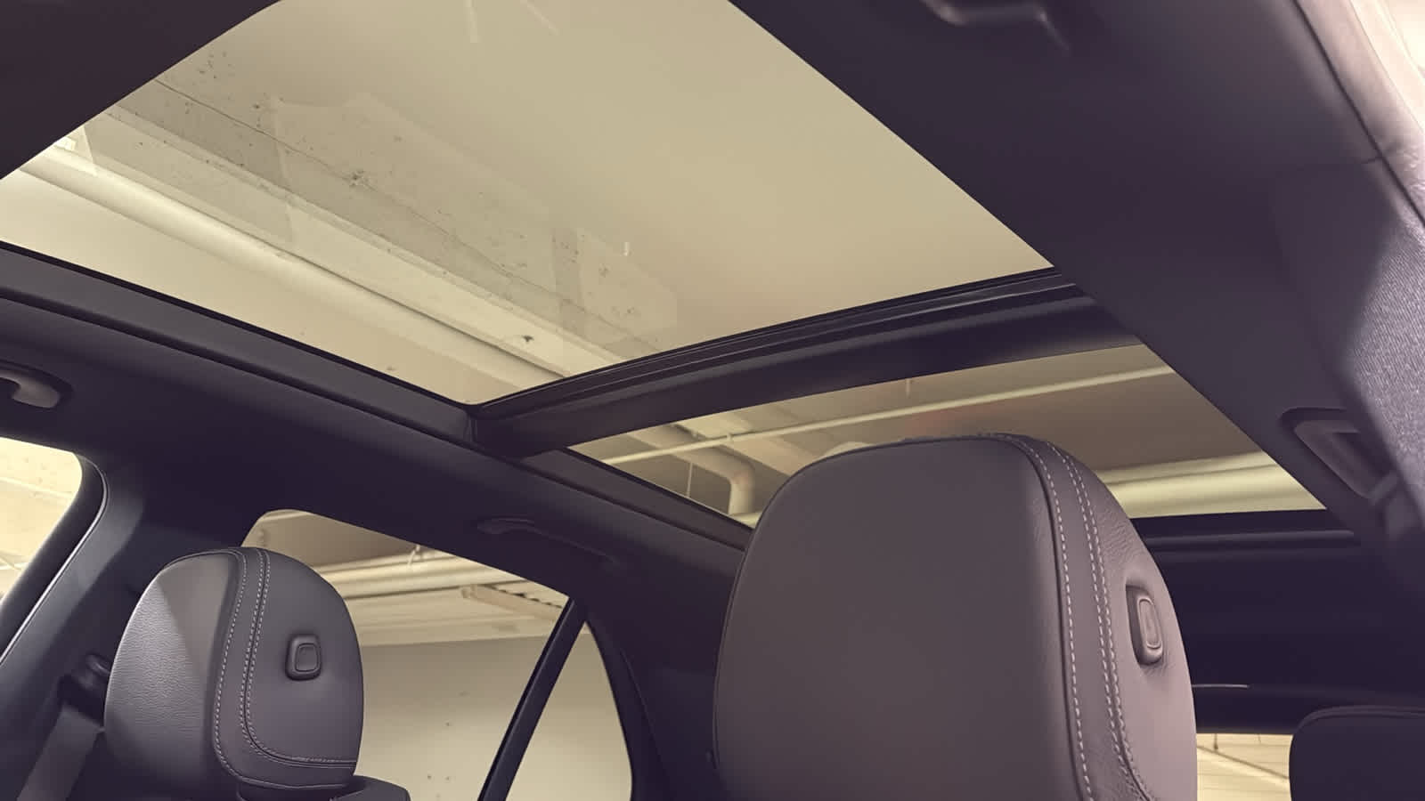 Thumbnail: 2026 Mercedes-Benz GLE - 27