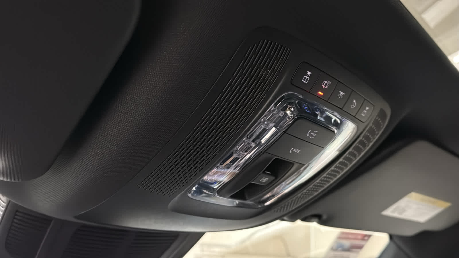 Thumbnail: 2026 Mercedes-Benz GLE - 25