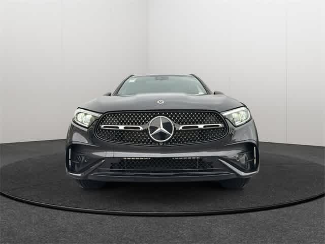 Thumbnail: 2025 Mercedes-Benz GLC - 6
