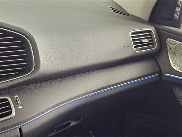 Thumbnail: 2025 Mercedes-Benz GLE - 38