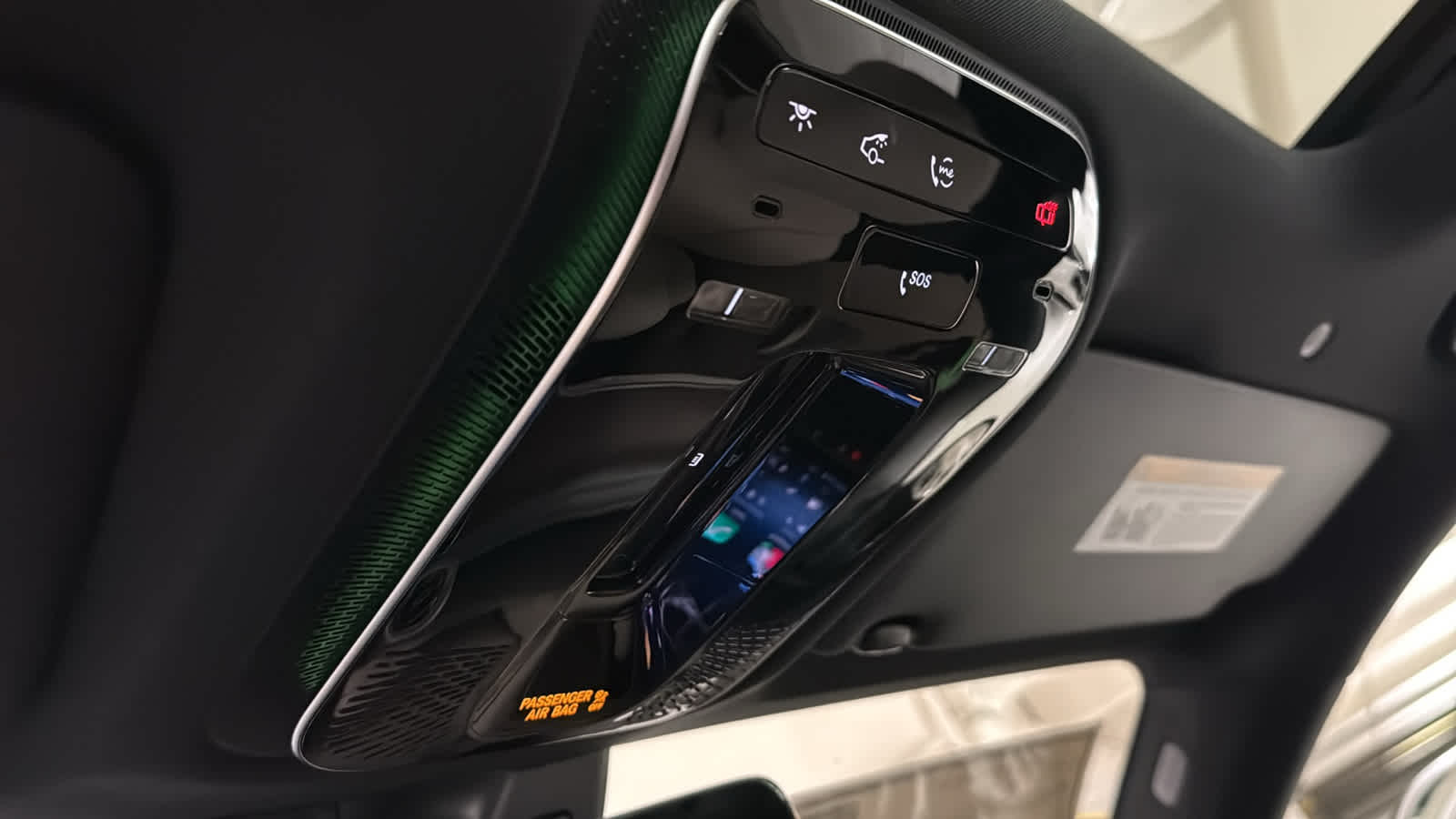 Thumbnail: 2026 Mercedes-Benz GLC - 23