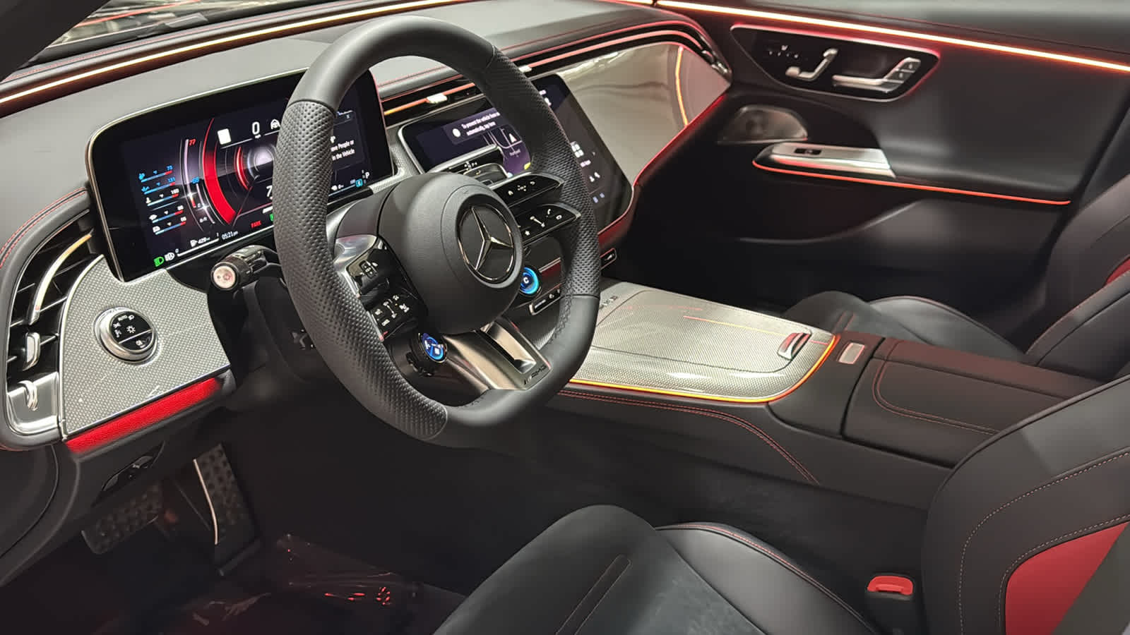 Thumbnail: 2026 Mercedes-Benz E-Class - 30