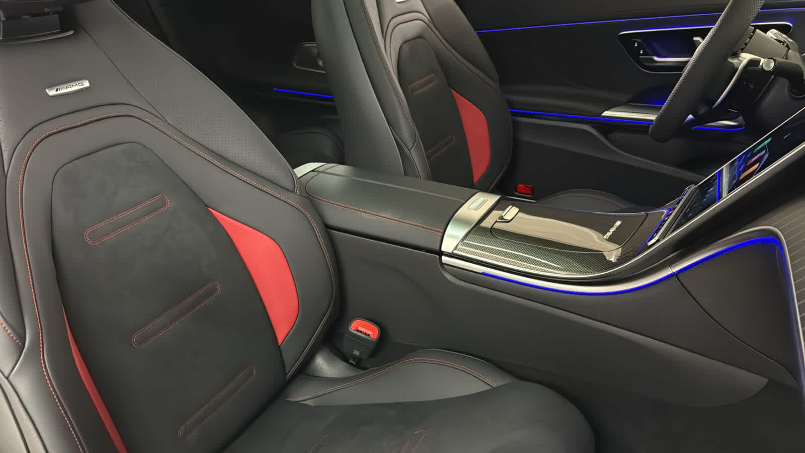 Thumbnail: 2026 Mercedes-Benz CLE - 33