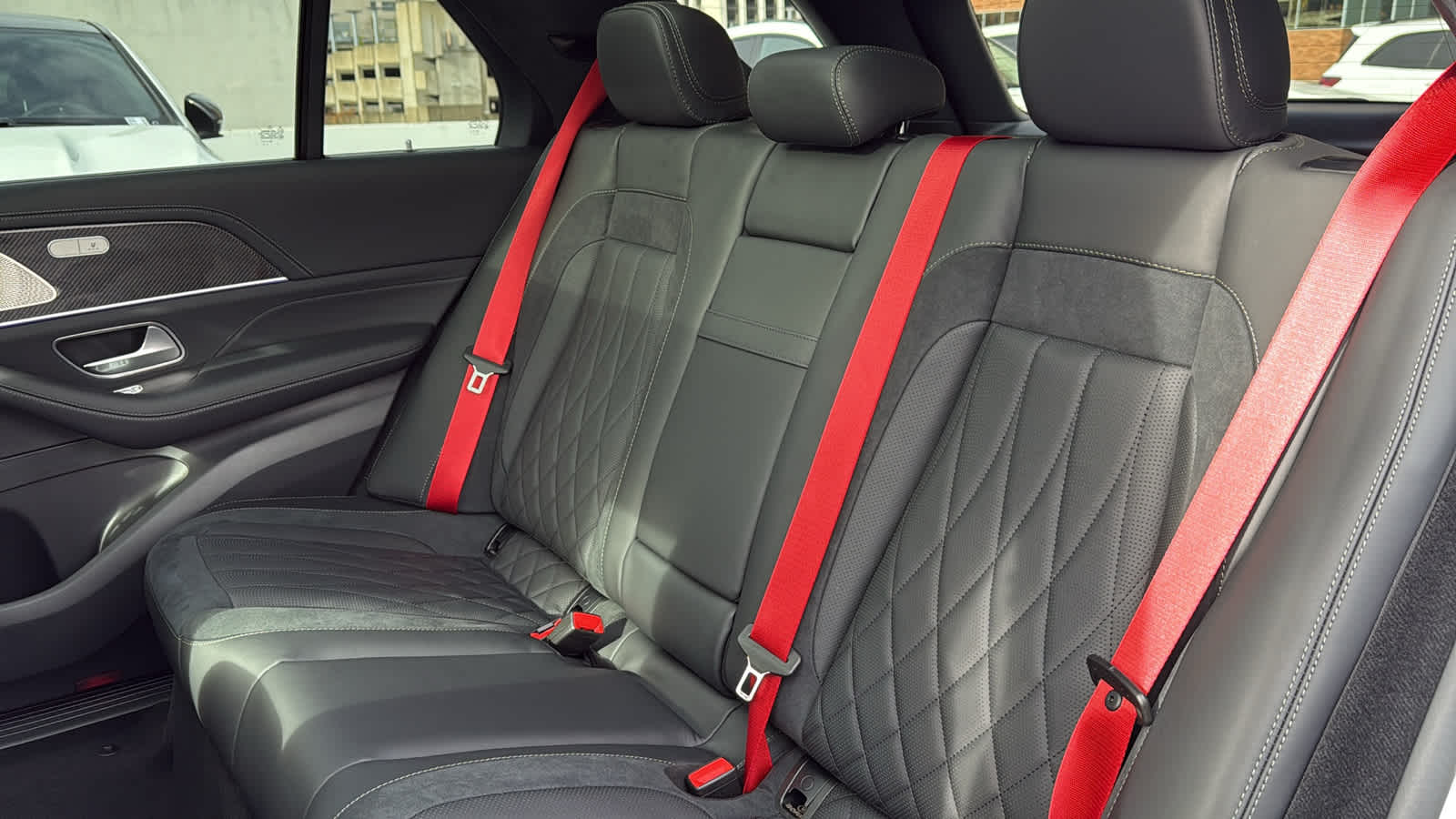 Thumbnail: 2026 Mercedes-Benz GL-Class - 31