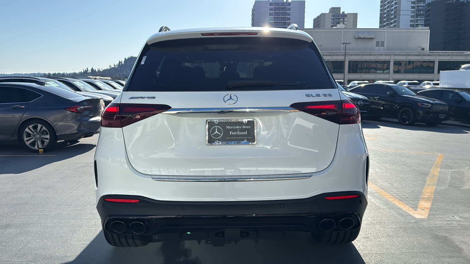 Thumbnail: 2026 Mercedes-Benz GLE - 8