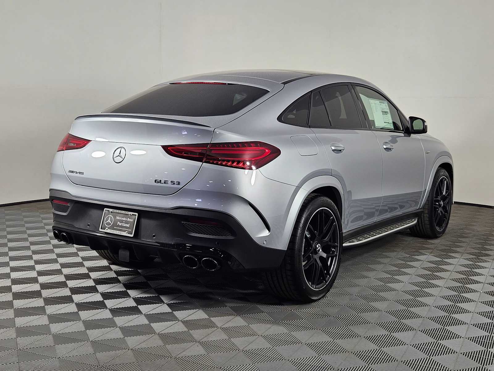 Thumbnail: 2025 Mercedes-Benz GLE - 5