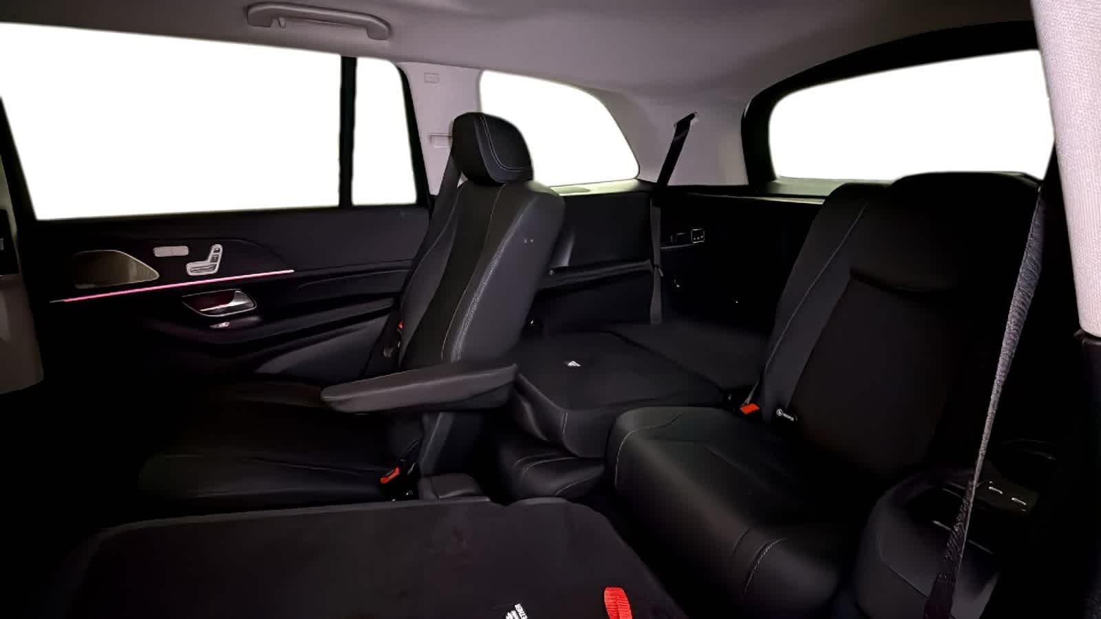 Thumbnail: 2025 Mercedes-Benz GLS - 6