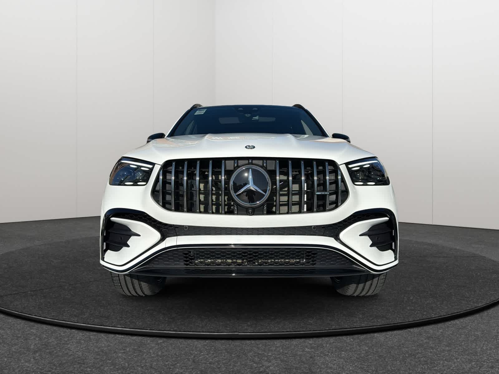 Thumbnail: 2026 Mercedes-Benz GLE - 2