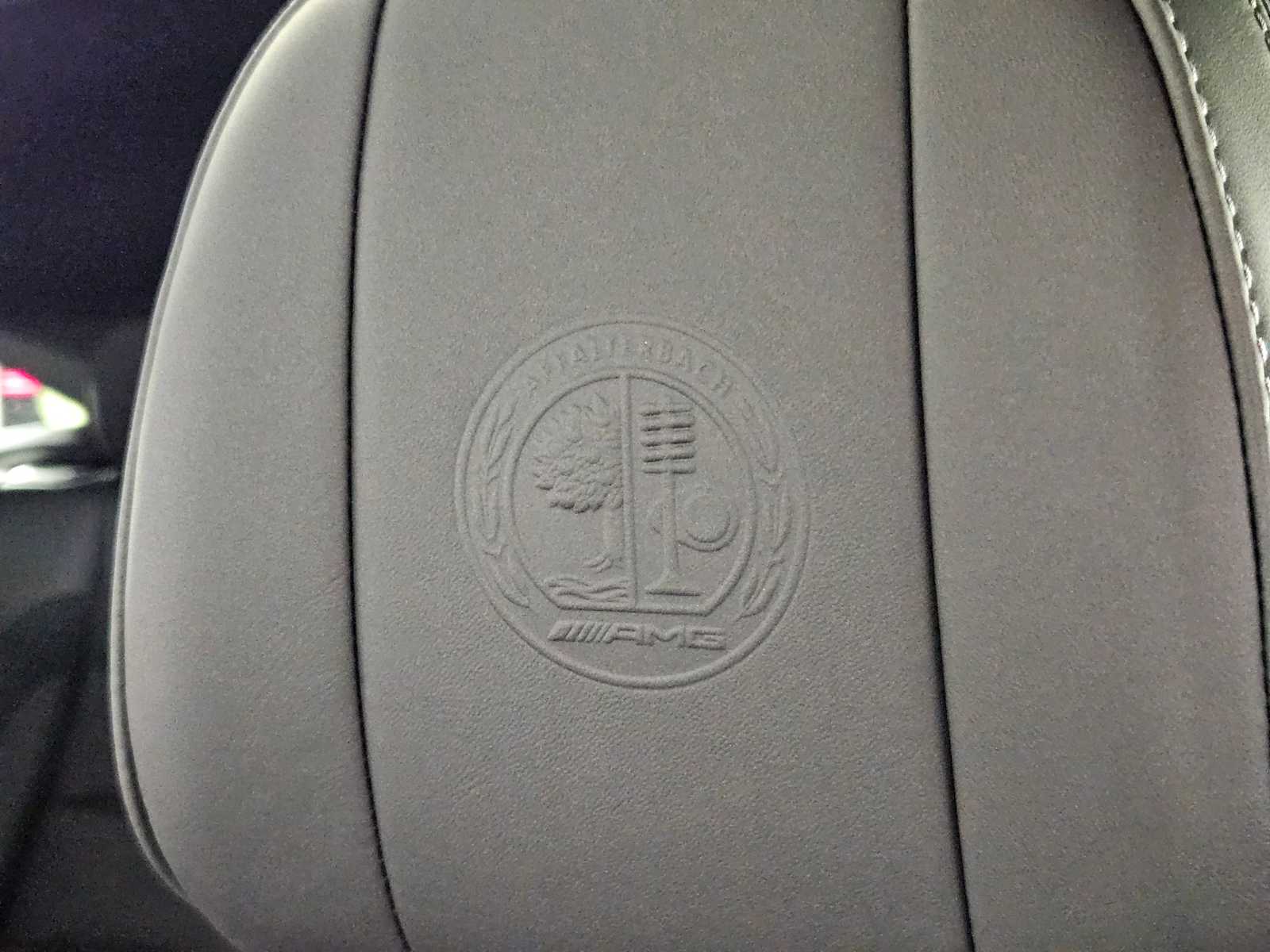 Thumbnail: 2025 Mercedes-Benz GLE - 41