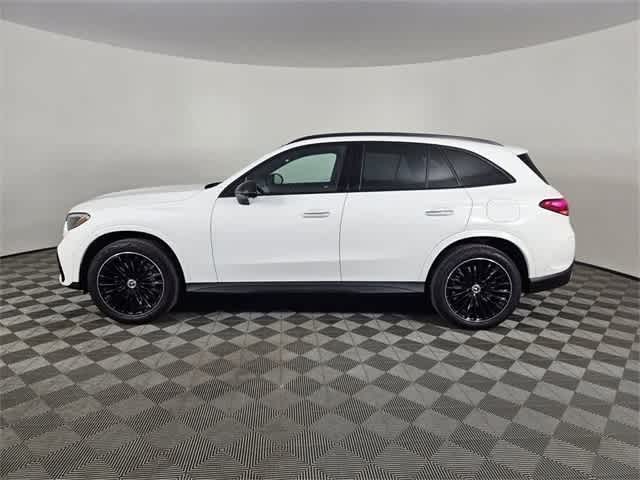 Thumbnail: 2025 Mercedes-Benz GLC - 2