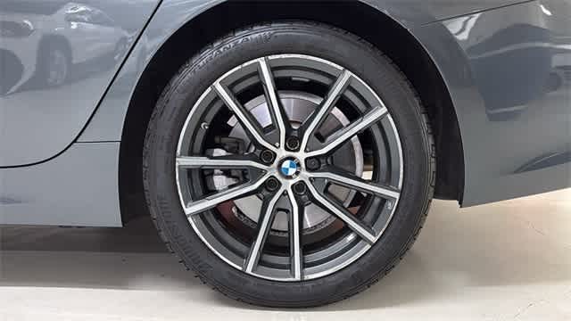 Thumbnail: 2021 BMW 3 Series - 11