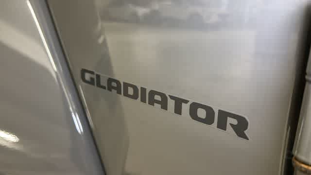 Thumbnail: 2021 Jeep Gladiator - 1