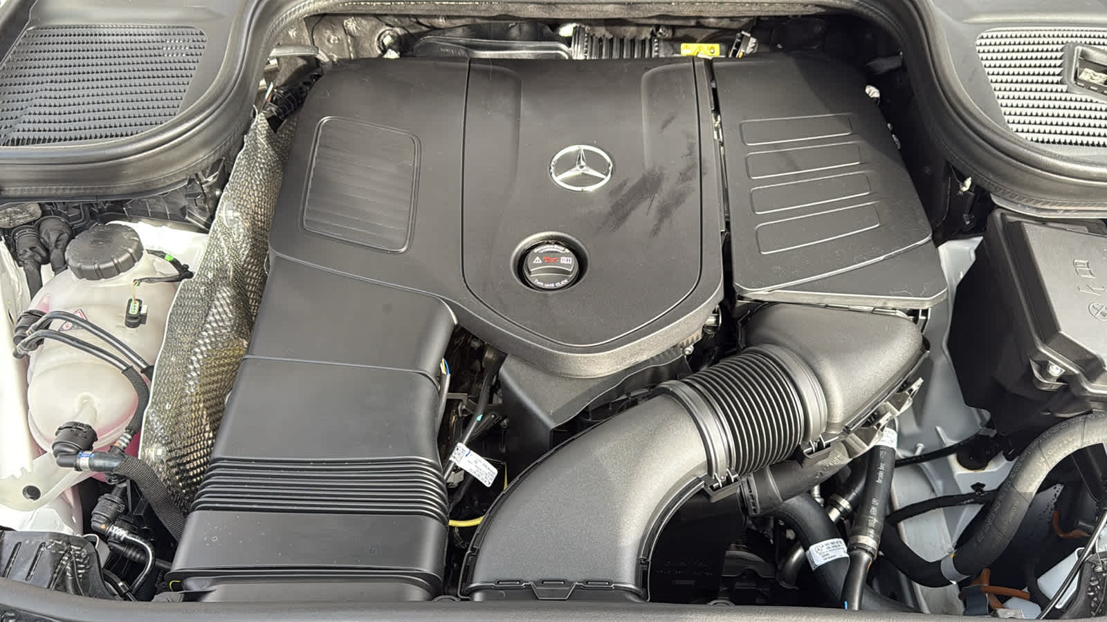 Thumbnail: 2026 Mercedes-Benz GLE - 11