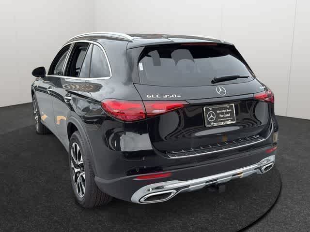 Thumbnail: 2025 Mercedes-Benz GLC - 4