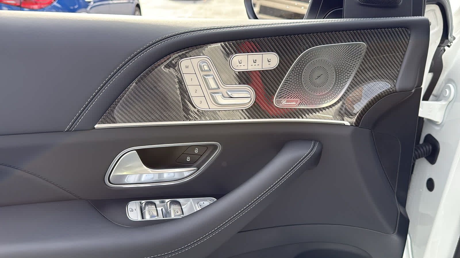 Thumbnail: 2026 Mercedes-Benz GL-Class - 15