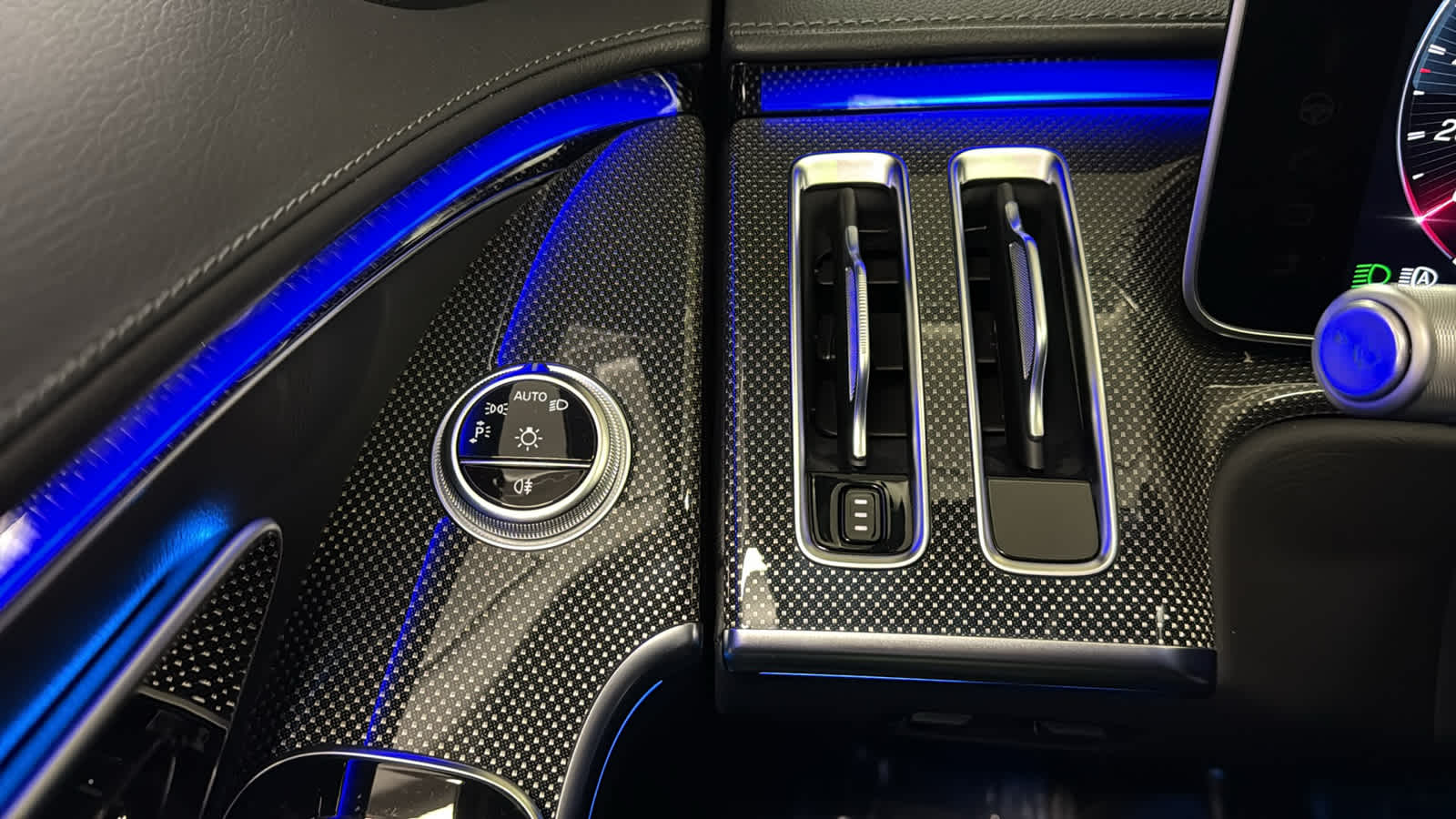 Thumbnail: 2025 Mercedes-Benz S-Class - 17