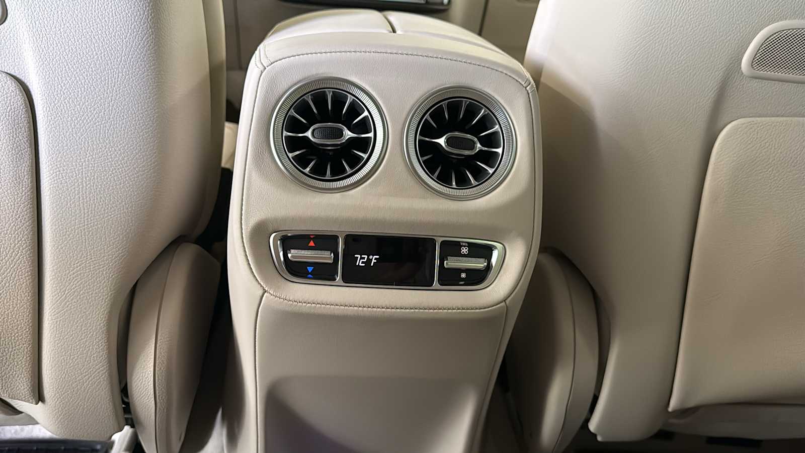 Thumbnail: 2026 Mercedes-Benz G-Class - 28