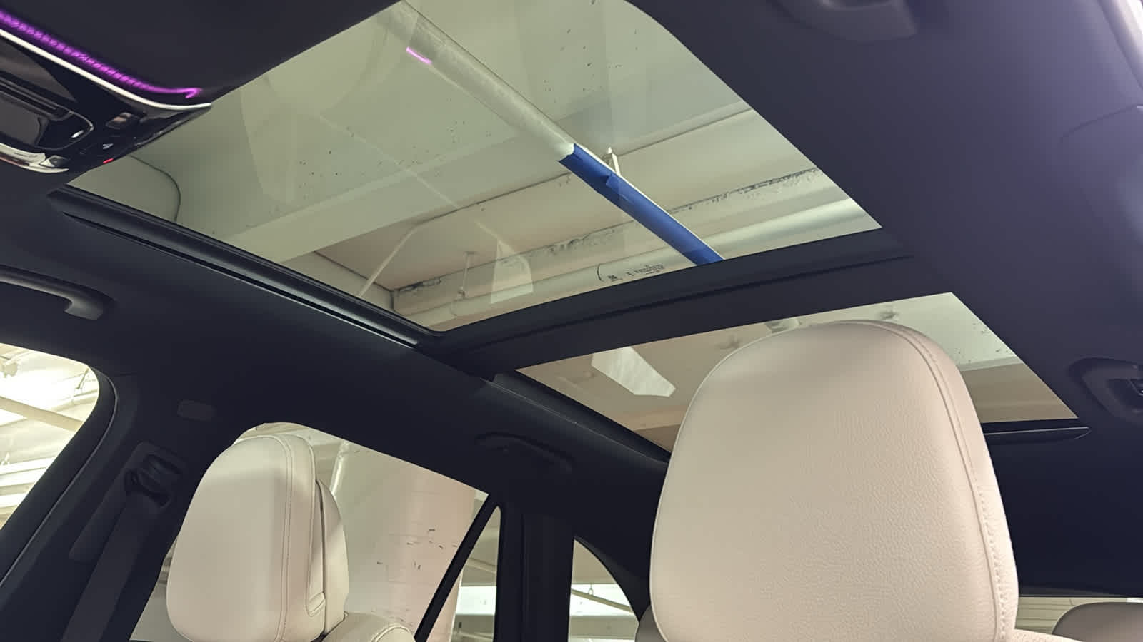 Thumbnail: 2026 Mercedes-Benz GLC - 27