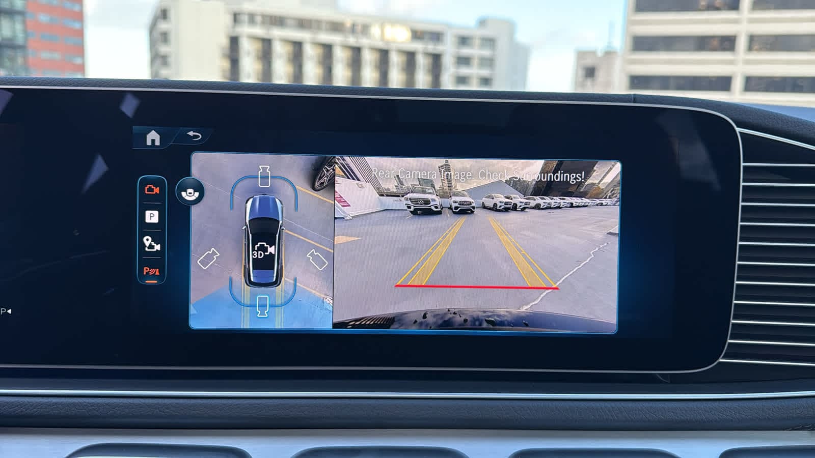 Thumbnail: 2025 Mercedes-Benz GLE - 21