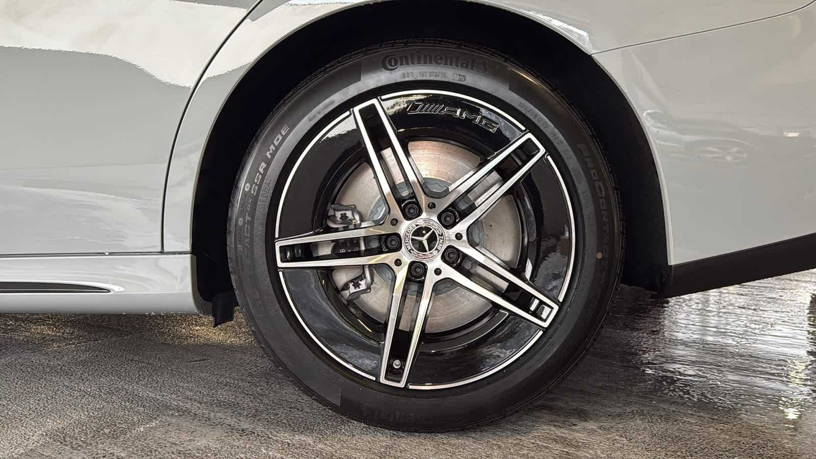 Thumbnail: 2026 Mercedes-Benz E-Class - 12