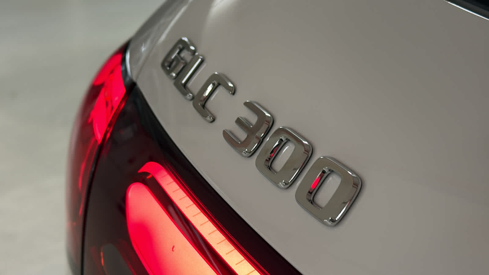 Thumbnail: 2026 Mercedes-Benz GLC - 11