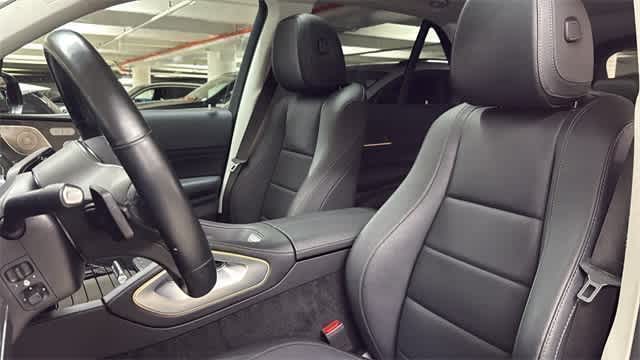 Thumbnail: 2023 Mercedes-Benz GLE - 25