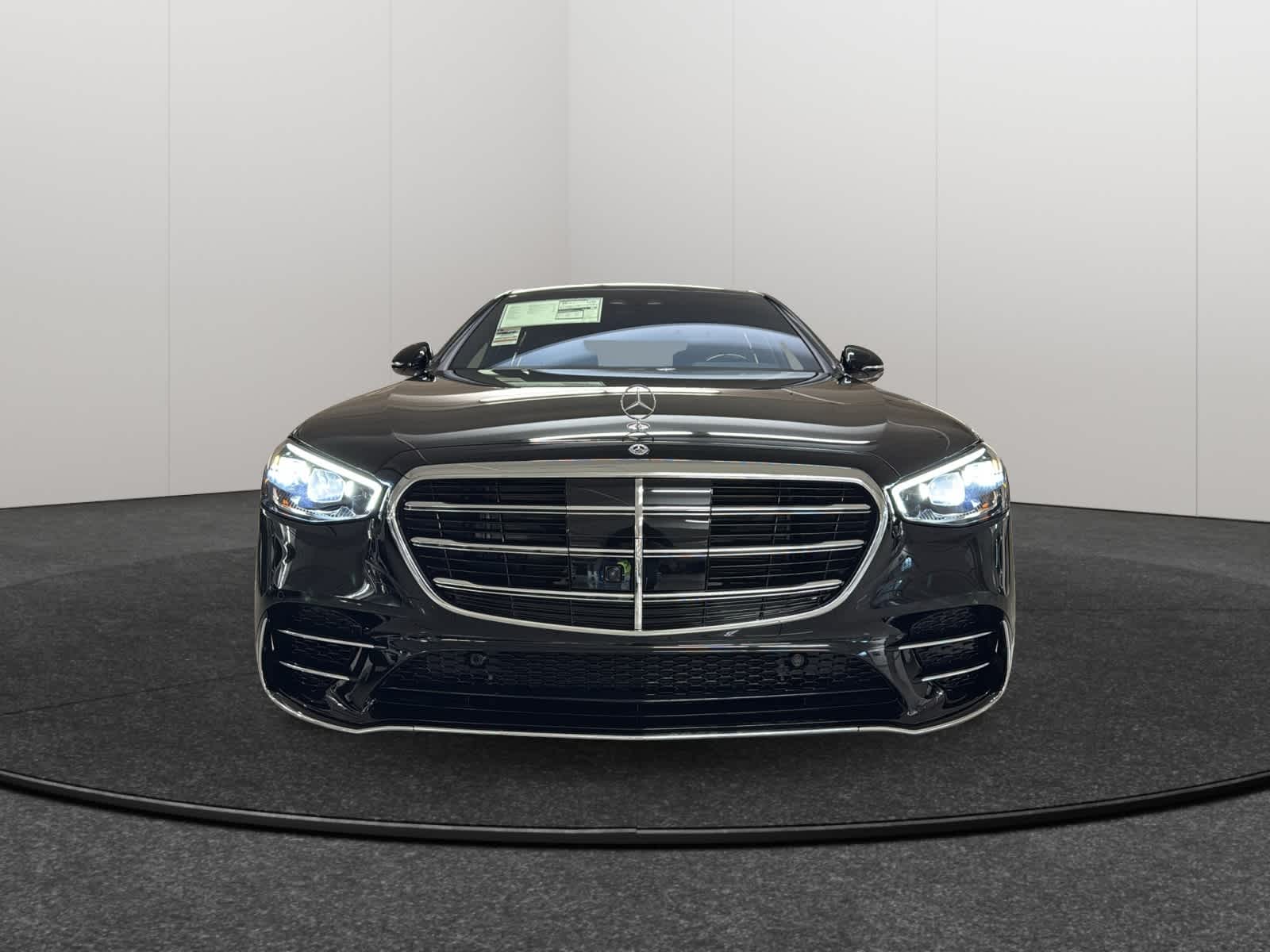 Thumbnail: 2026 Mercedes-Benz S-Class - 2