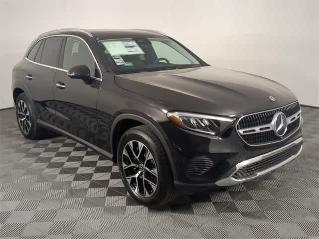 Thumbnail: 2026 Mercedes-Benz GLC - 8