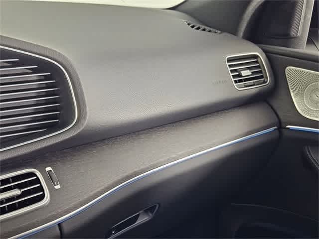 Thumbnail: 2025 Mercedes-Benz GLE - 37