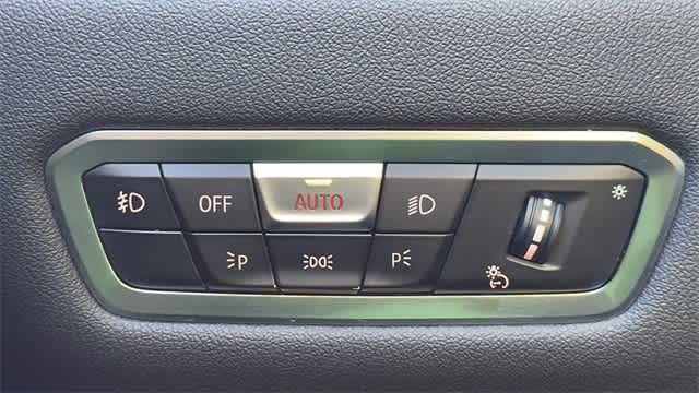 Thumbnail: 2020 BMW X7 - 15