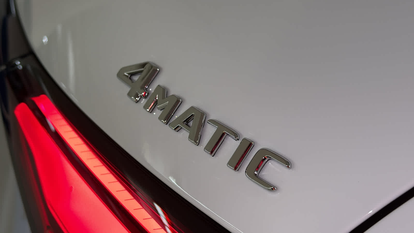 Thumbnail: 2026 Mercedes-Benz GLC - 12