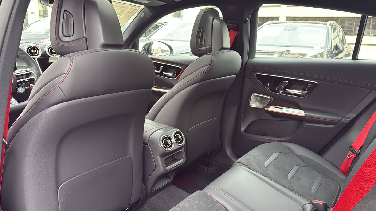 Thumbnail: 2026 Mercedes-Benz GLC - 29